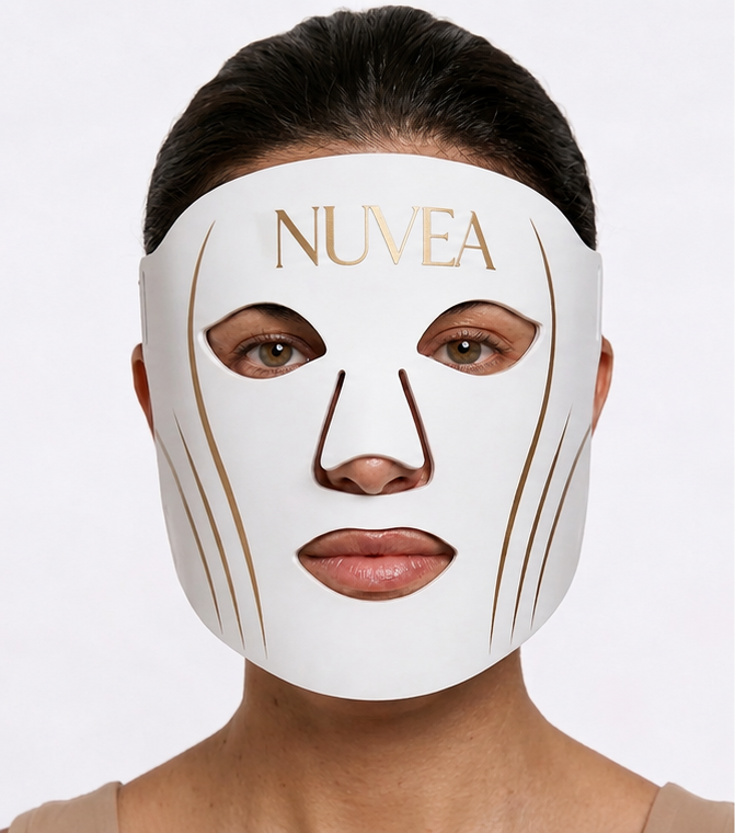 NUVEA GlowMask™